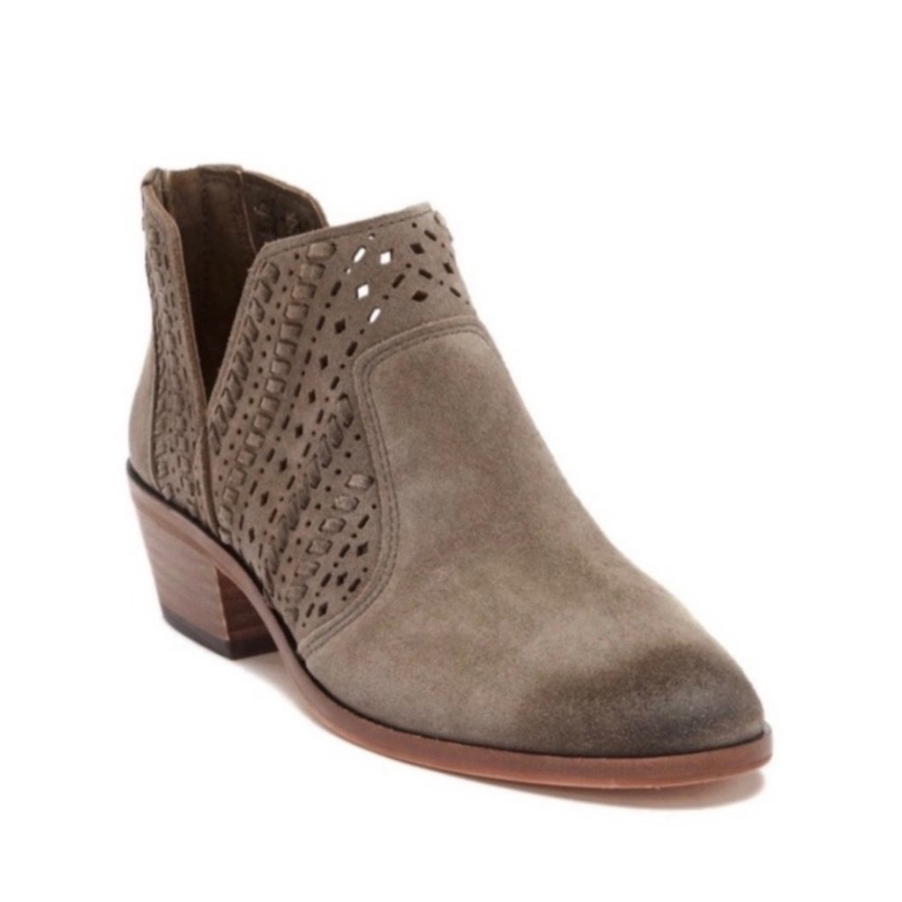 Vince Camuto Prasata Bootie